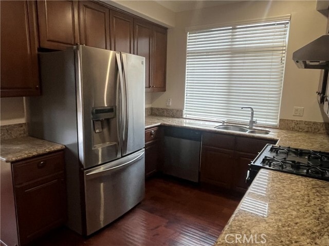 Building Photo - 2428 Oneida St