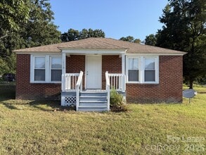 Building Photo - 1750 Patterson St