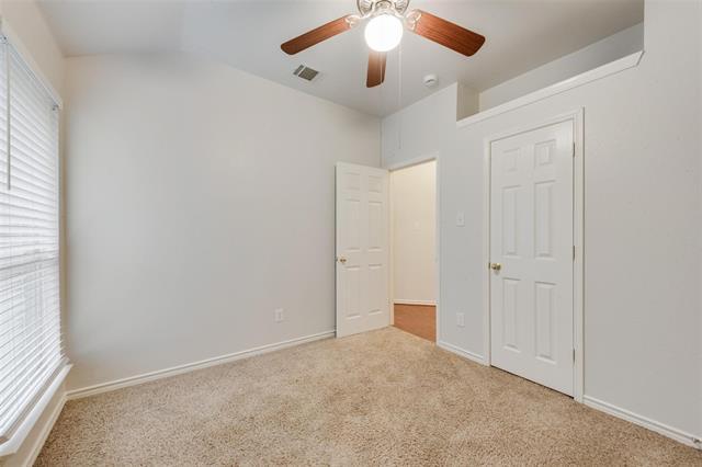 Building Photo - 2760 Beacon Hill Dr