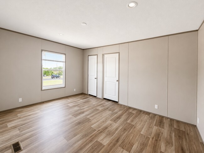Building Photo - 16800 Jessica Rd