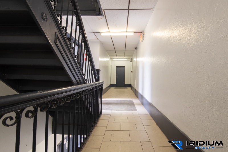 Building Photo - 354 Bergen Ave