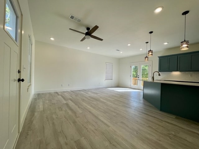 Building Photo - 1 Inchcape Ln