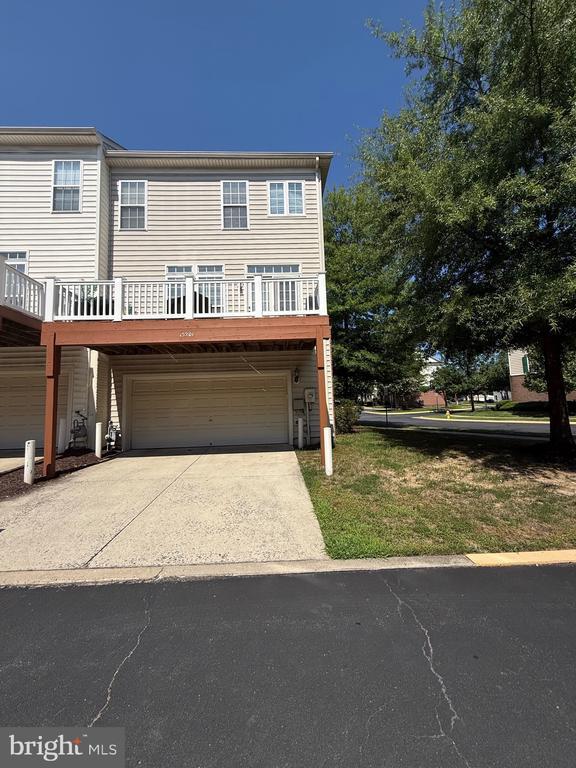 Building Photo - 15201 Torbay Way