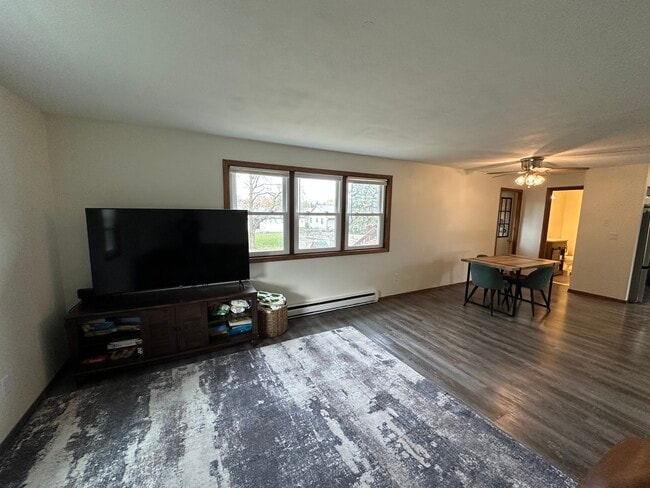 Building Photo - 1607 Buchanan St