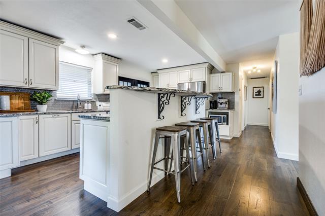 Building Photo - 1200 Tipps Rd