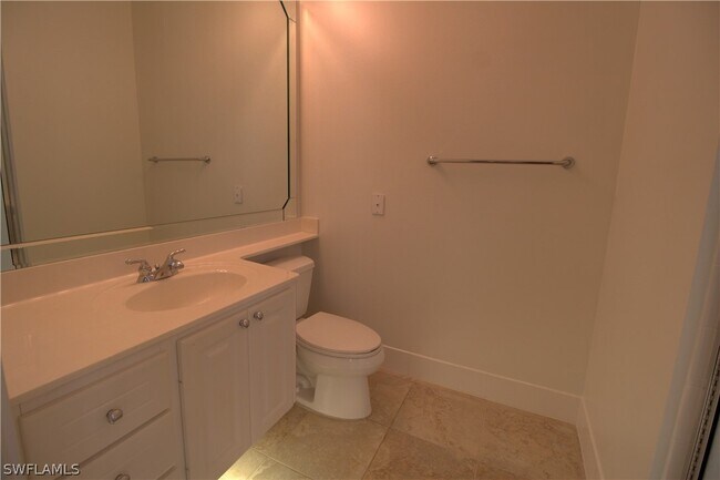 Building Photo - 7681 Sicilia Ct