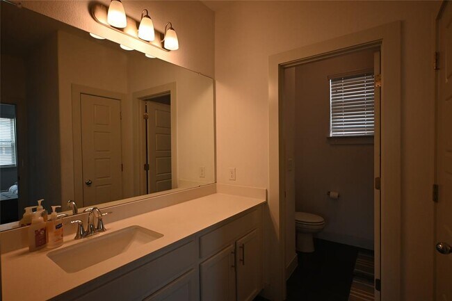 Building Photo - 9709 Briny Shell Wy