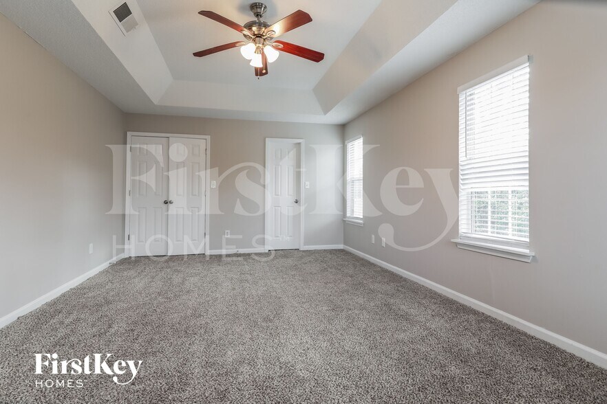 Building Photo - 3217 Ivy Lake Ct