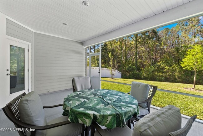 Building Photo - 64 Silver Heron Wy