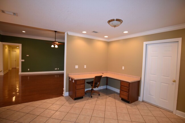 Building Photo - 774 Seascape Rd