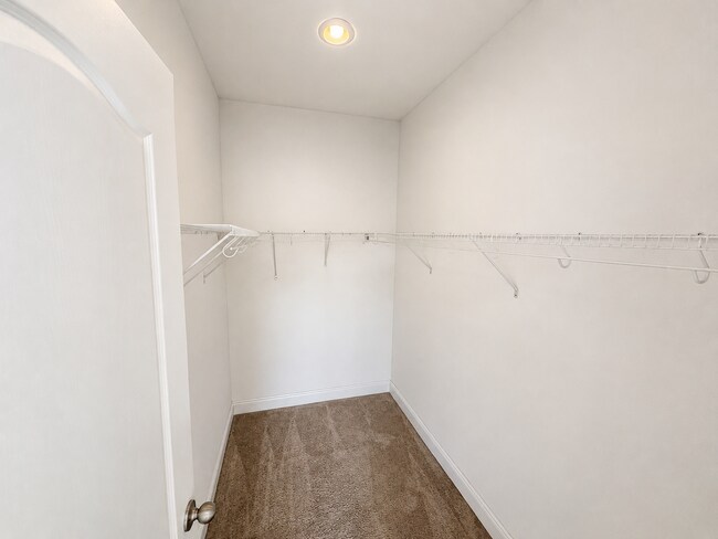 Building Photo - 223 Aidan's Lndg