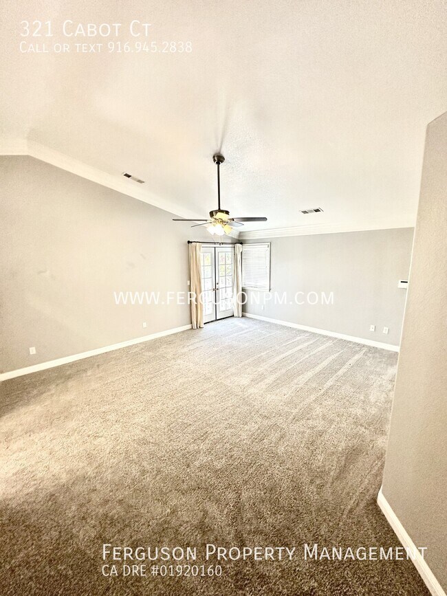 Building Photo - 321 Cabot Ct