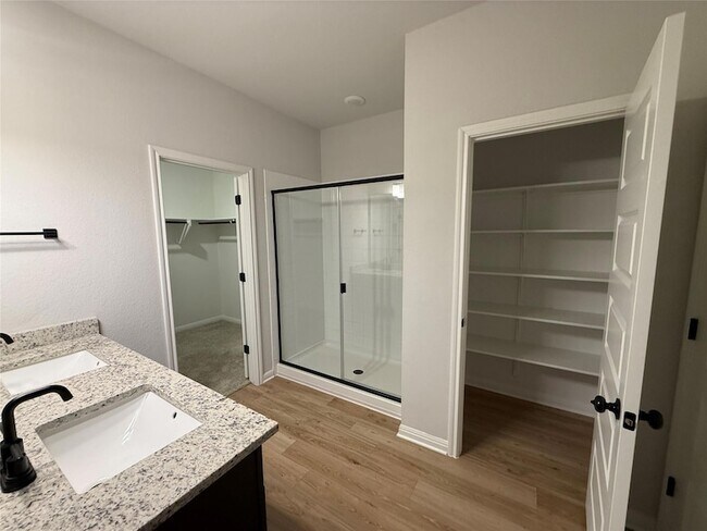Building Photo - 139 Gullivers Dr