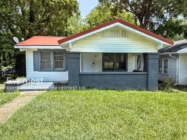Primary Photo - 8231 5th Ave N