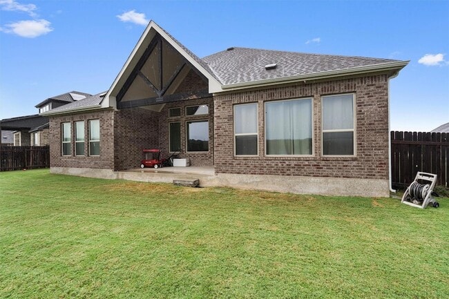 Building Photo - 504 Pulitzer Dr