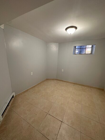 Building Photo - 19 Archdale Rd