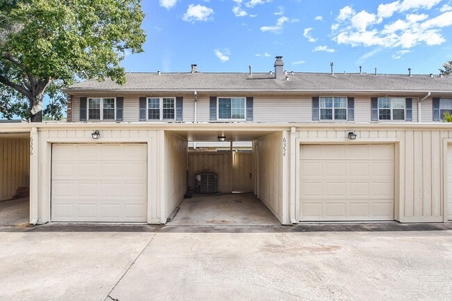 Building Photo - 6354 Del Monte Dr