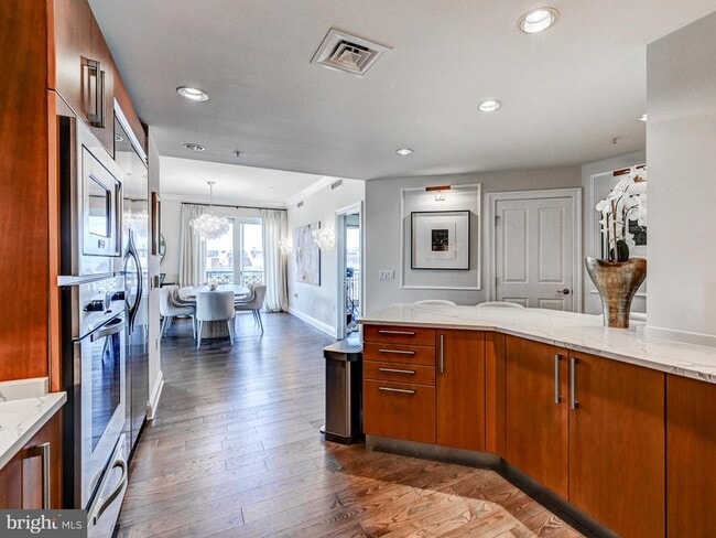 Building Photo - 801 Key Hwy