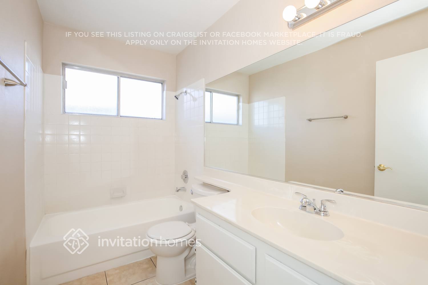 Building Photo - 2116 Running River Rd