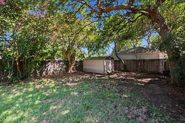 Building Photo - 8057 Fall River Dr