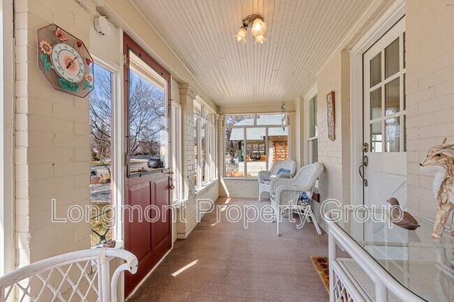 Building Photo - 632 Bross St