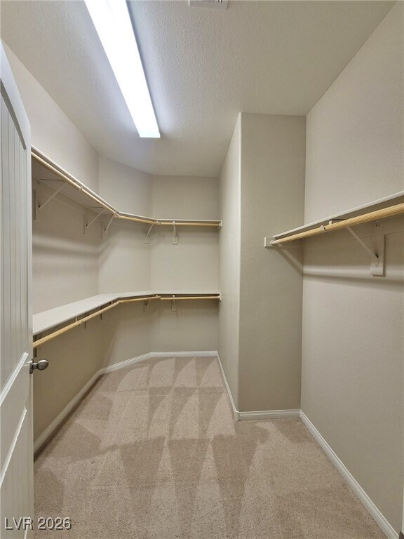 Building Photo - 5652 Redwood St