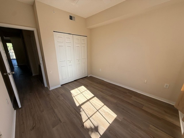 Building Photo - 5692 Bentgrass Dr