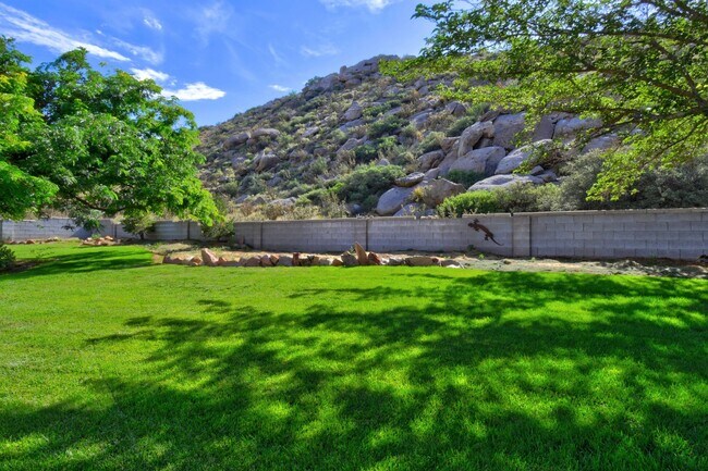 Building Photo - Executive 4 bedroom NE Heights home