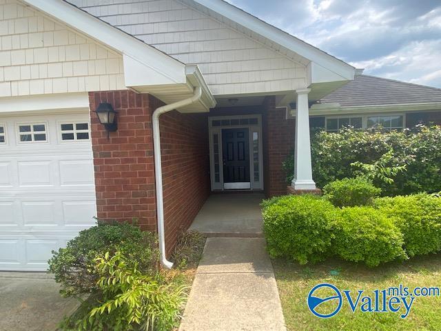 Building Photo - 4828 SE Canterwood Dr