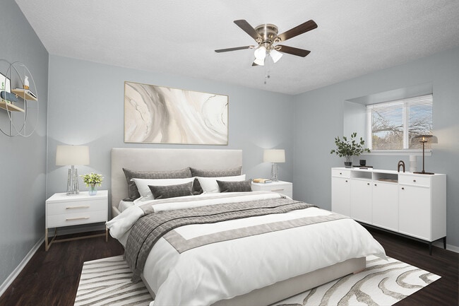 Building Photo - 642 NW Valleybrook Rd