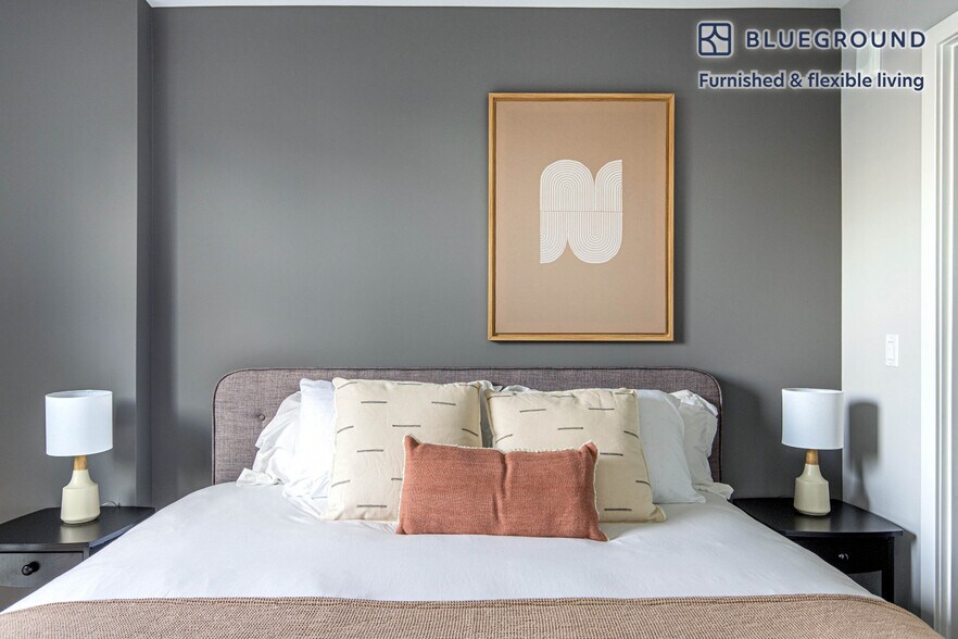 Building Photo - 3 Tingey Sq SE