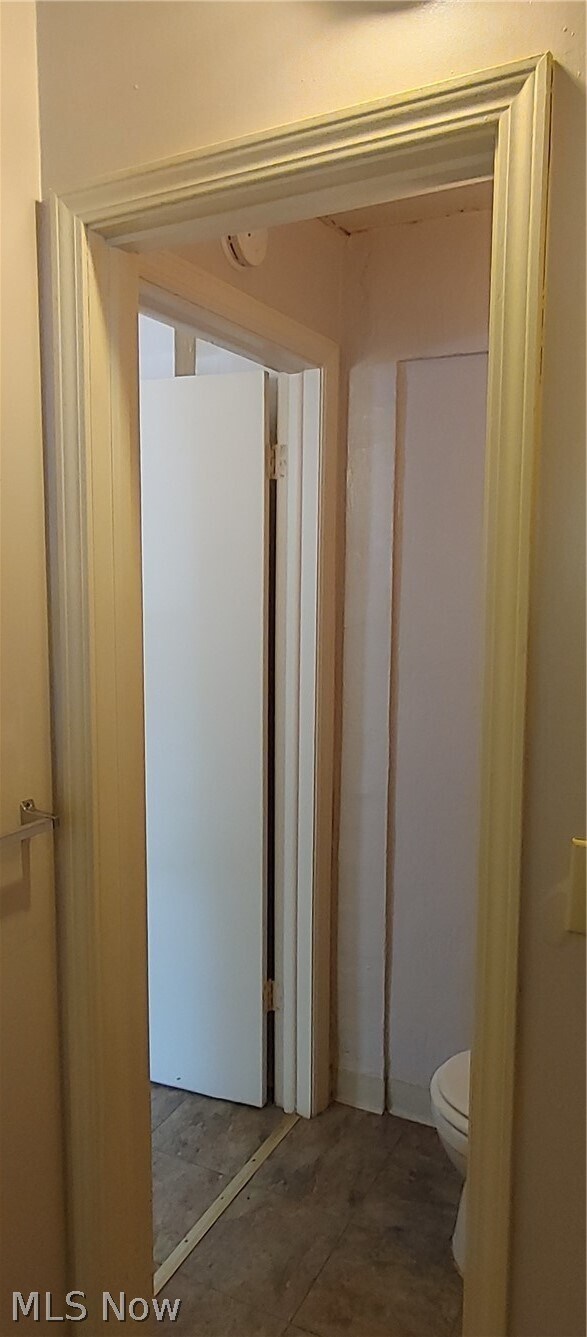 Building Photo - 956 Grant Ave