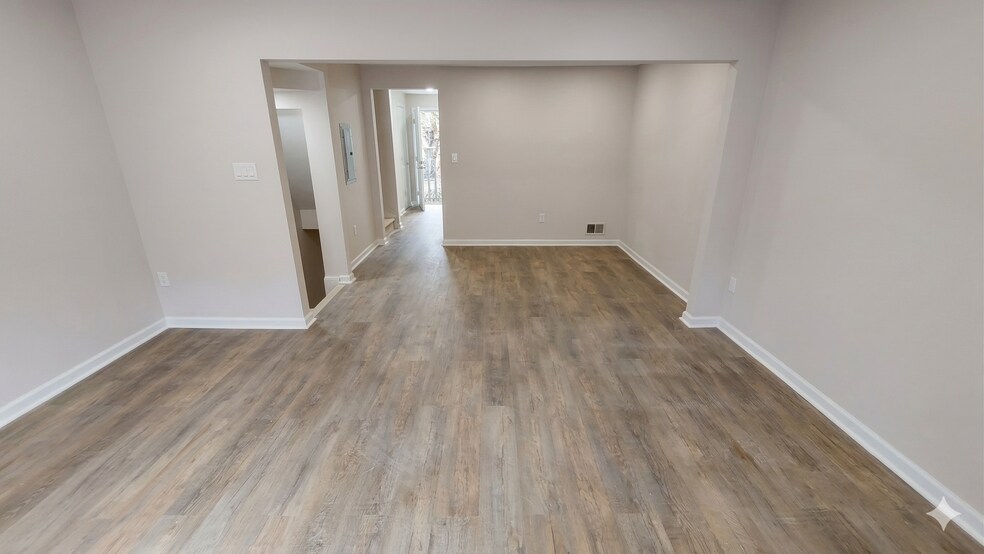 Building Photo - 971 S Taylor St