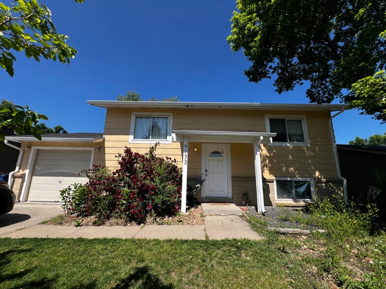 Primary Photo - 9173 Everett St