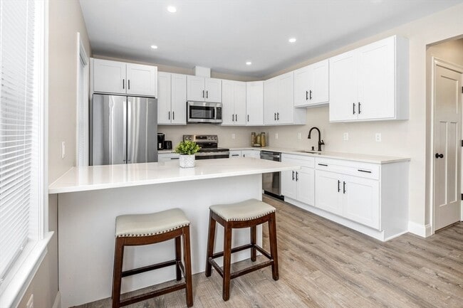 Building Photo - 242 Atlantic Ave