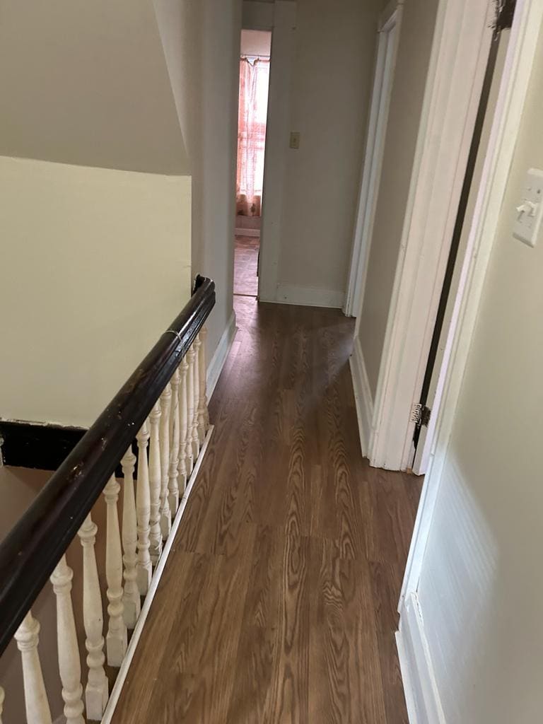 Building Photo - 152 W Warrington Ave