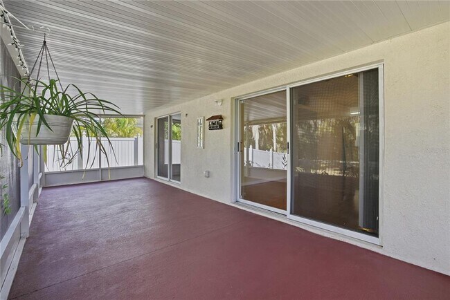 Building Photo - 30525 Lanesborough Cir