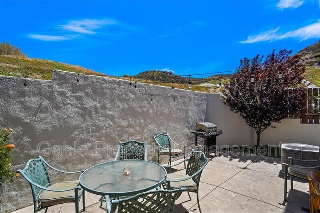 Building Photo - 21716 Doss Pl
