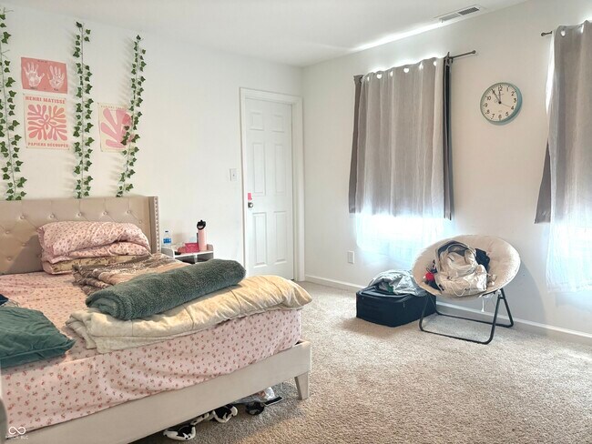 Building Photo - 6120 Medina Spirit Dr