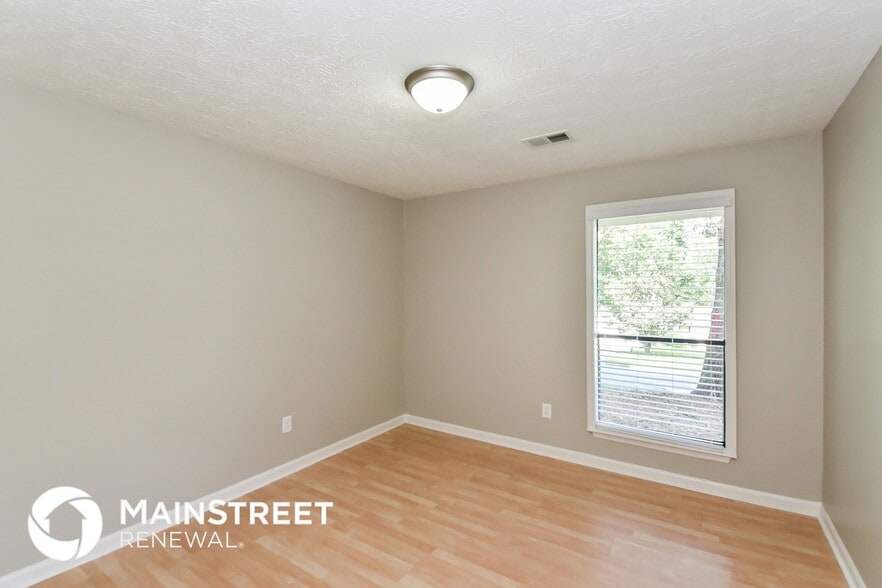 Building Photo - 8799 Parliament Pl