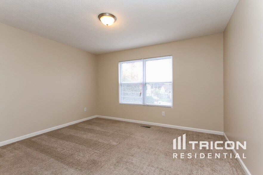 Building Photo - 7142 Dewester Dr
