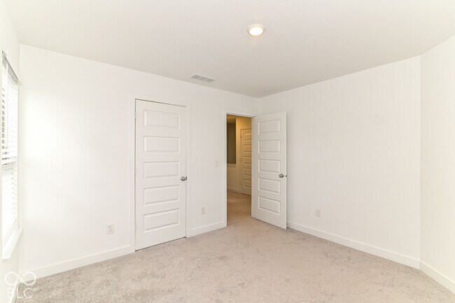Building Photo - 13447 E 134th St