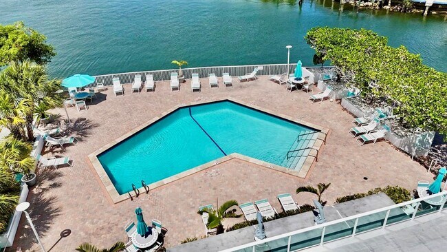 Building Photo - 2841 NE 163rd St