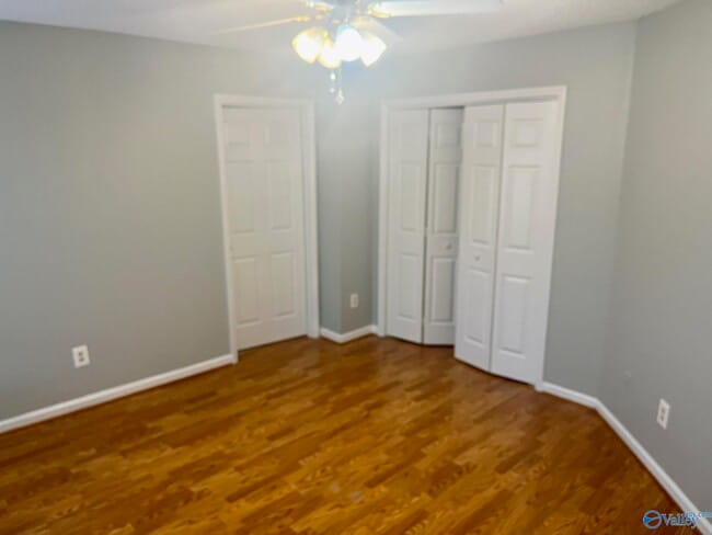 Building Photo - 2524 Autumn Ridge Dr SW
