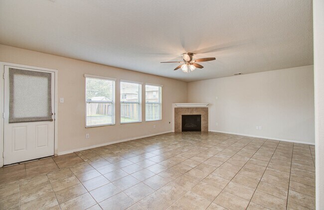 Building Photo - 23714 Legacy Oak St