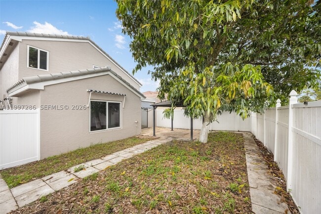 Building Photo - 8317 Bermuda Sound Way