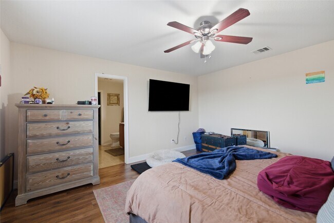 Building Photo - 11521 Autumn Ash Dr