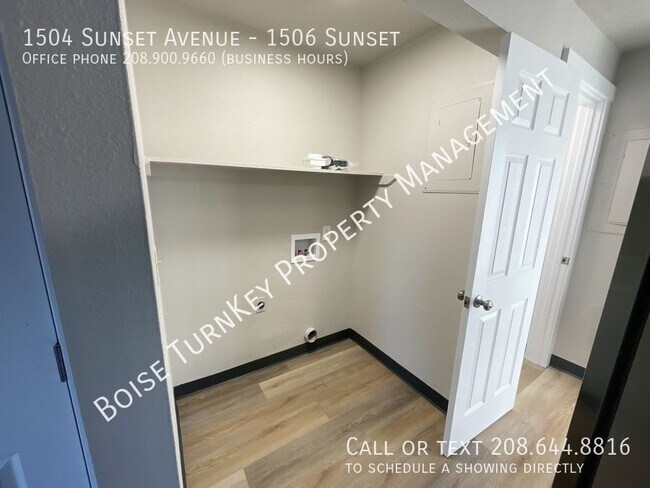 Building Photo - 1504 Sunset Ave