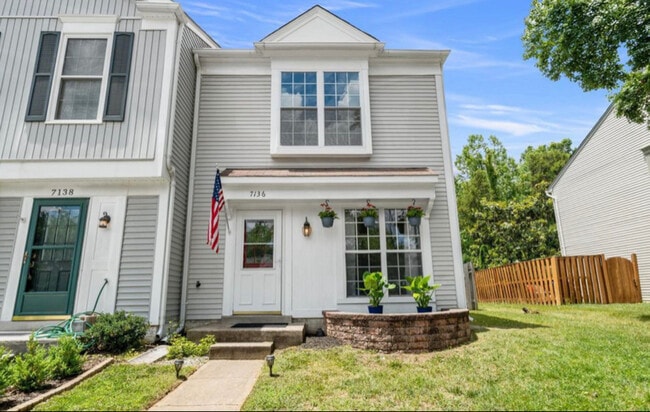 Building Photo - 7136 Strawn Ct