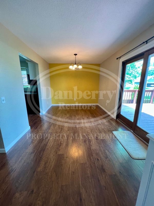 Building Photo - 1140 Ironwood Dr